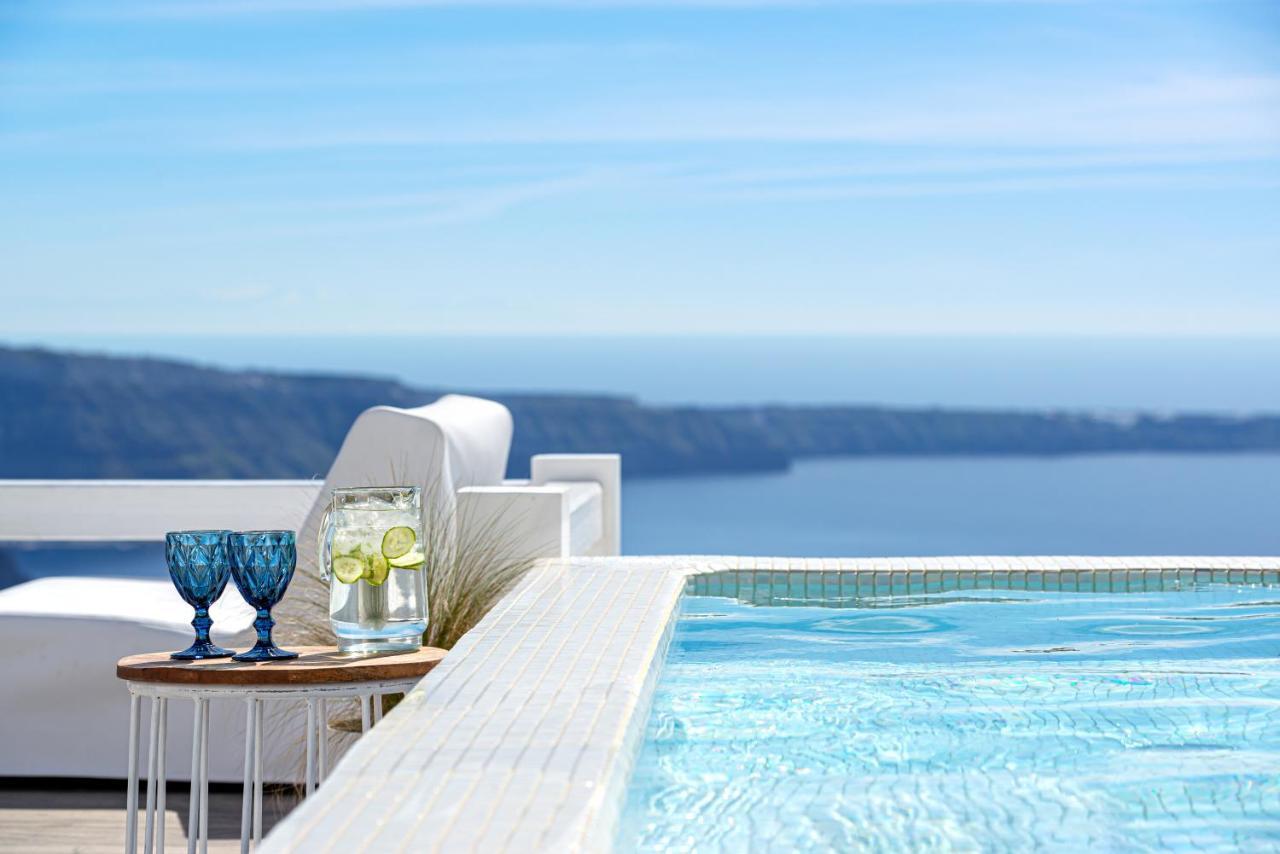אימרוביגלי Aqua Mare Luxury Suites מראה חיצוני תמונה