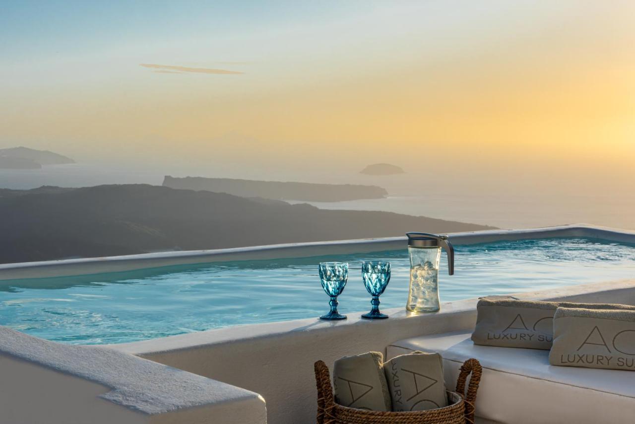 אימרוביגלי Aqua Mare Luxury Suites מראה חיצוני תמונה