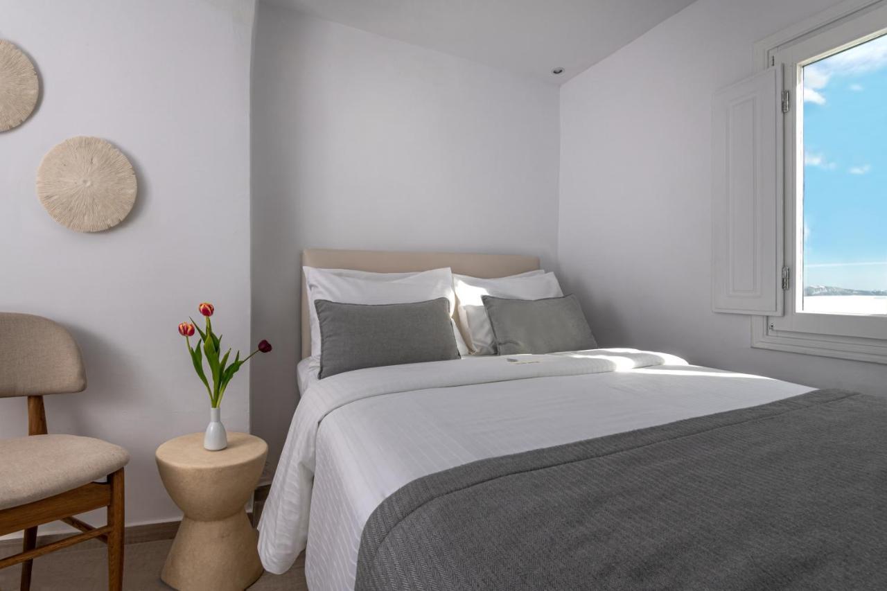 אימרוביגלי Aqua Mare Luxury Suites מראה חיצוני תמונה