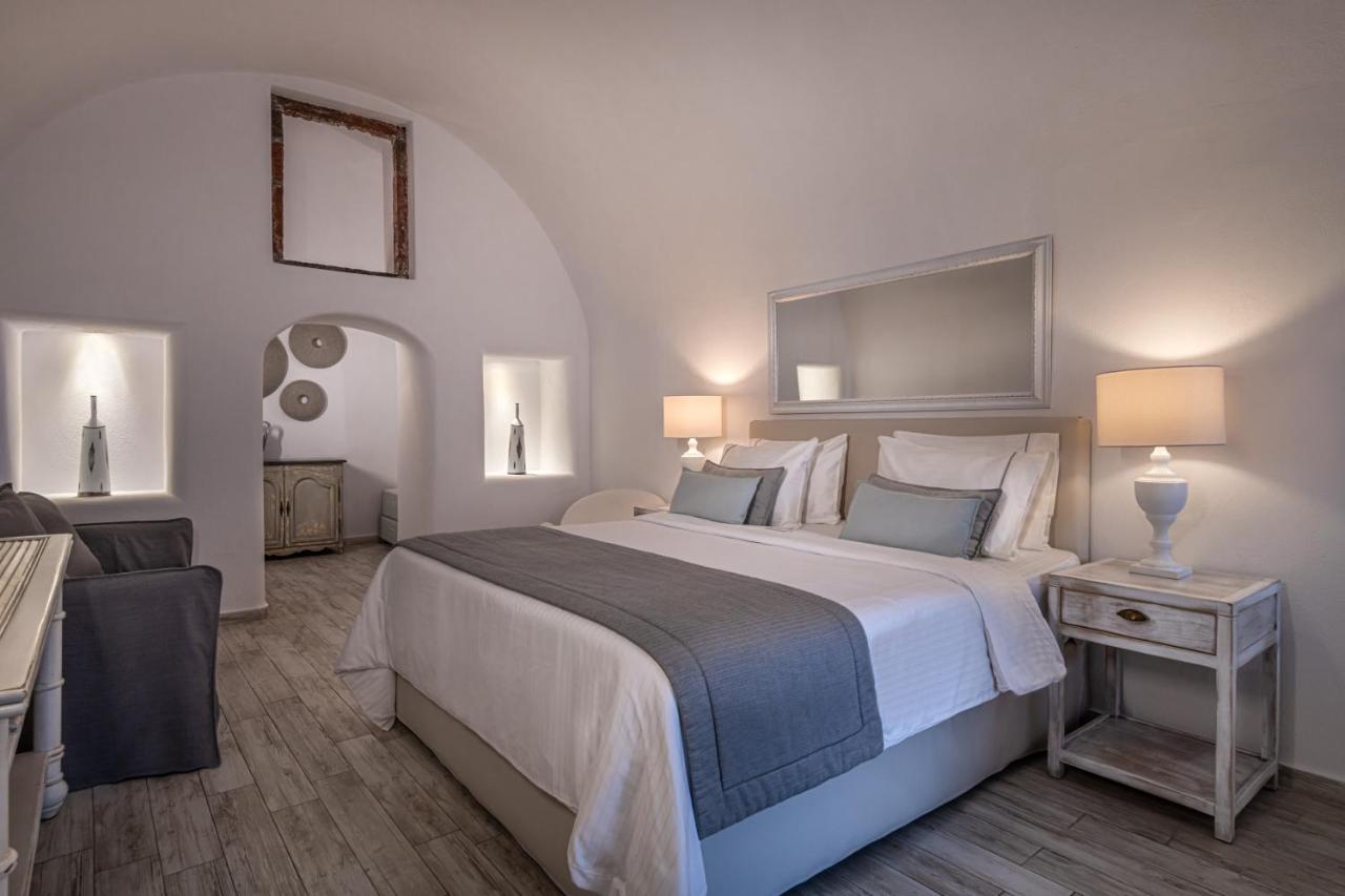 אימרוביגלי Aqua Mare Luxury Suites מראה חיצוני תמונה