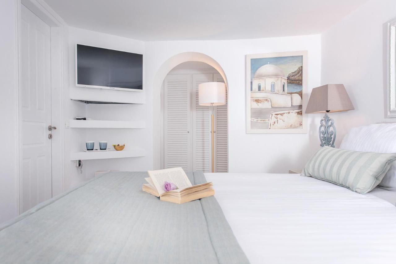 אימרוביגלי Aqua Mare Luxury Suites מראה חיצוני תמונה