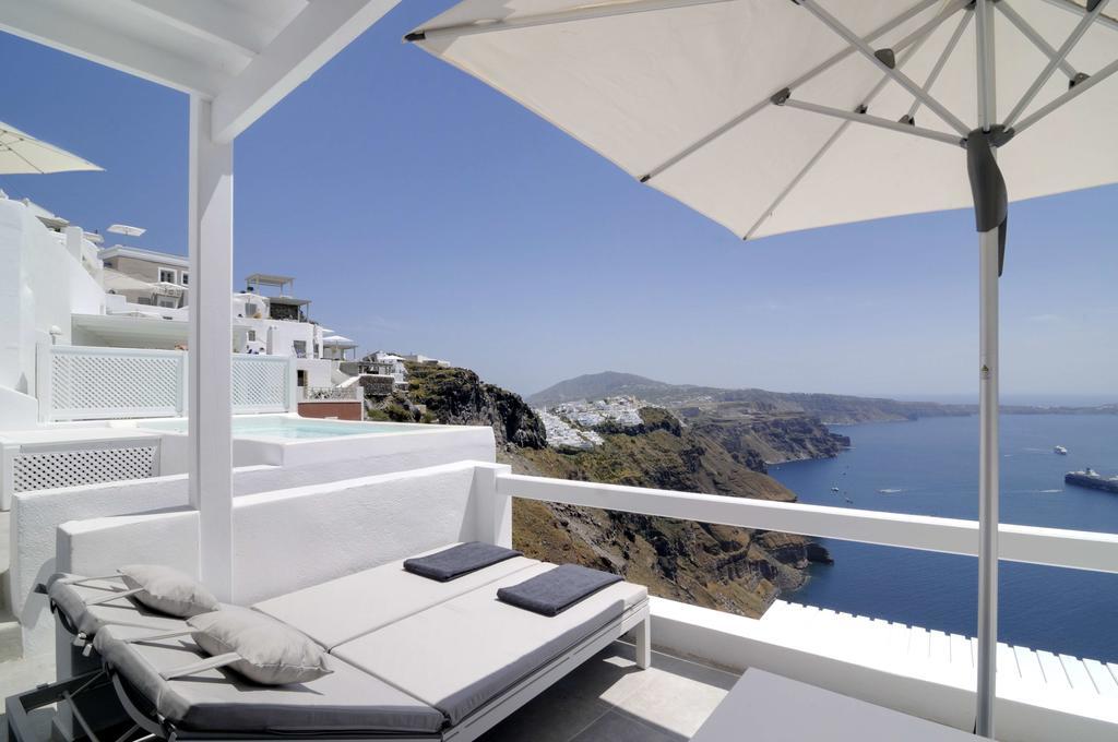 אימרוביגלי Aqua Mare Luxury Suites מראה חיצוני תמונה
